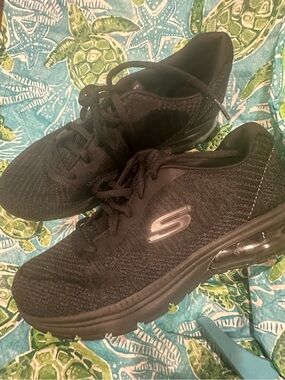Skechers Black Memory Foam Sneakers 7.5